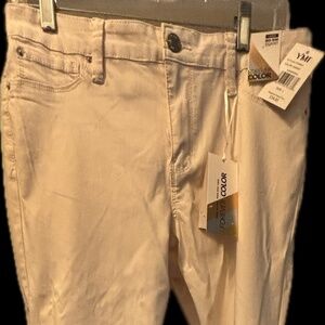 YMI Mid Rise White Skinny Jeans BNWT